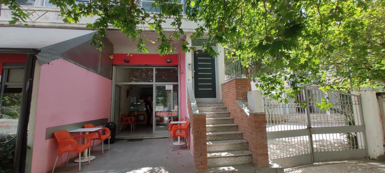 Vlora Central & Comfy Apartment Ngoại thất bức ảnh